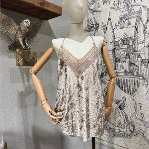 Easel Cream Lace Trim Chemise